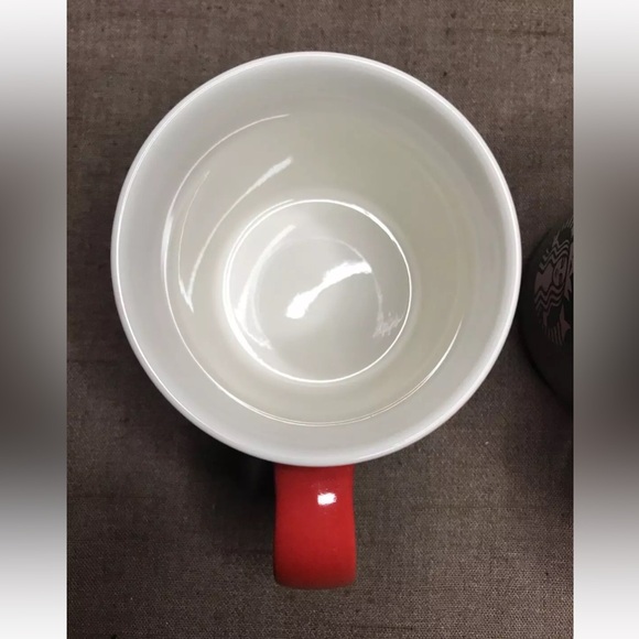 EUC Starbucks 2021 Holiday Mugs Set of 2, 11oz Red & Green - Picture 7 of 10